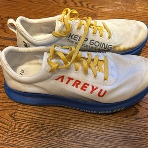 Arteyu Running Shoe